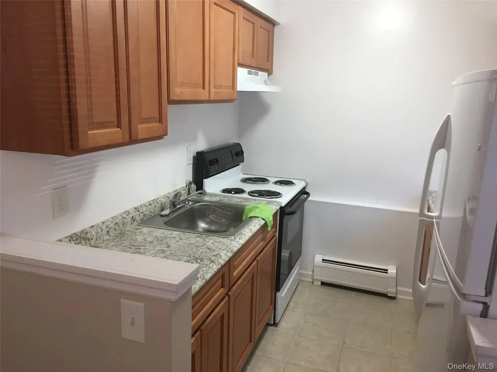 20 Peddler Hill Monroe NY 10914
