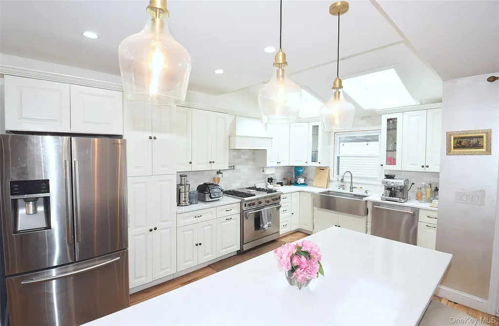 3029 Ann Street Baldwin NY 11510