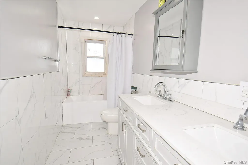 3029 Ann Street Baldwin NY 11510