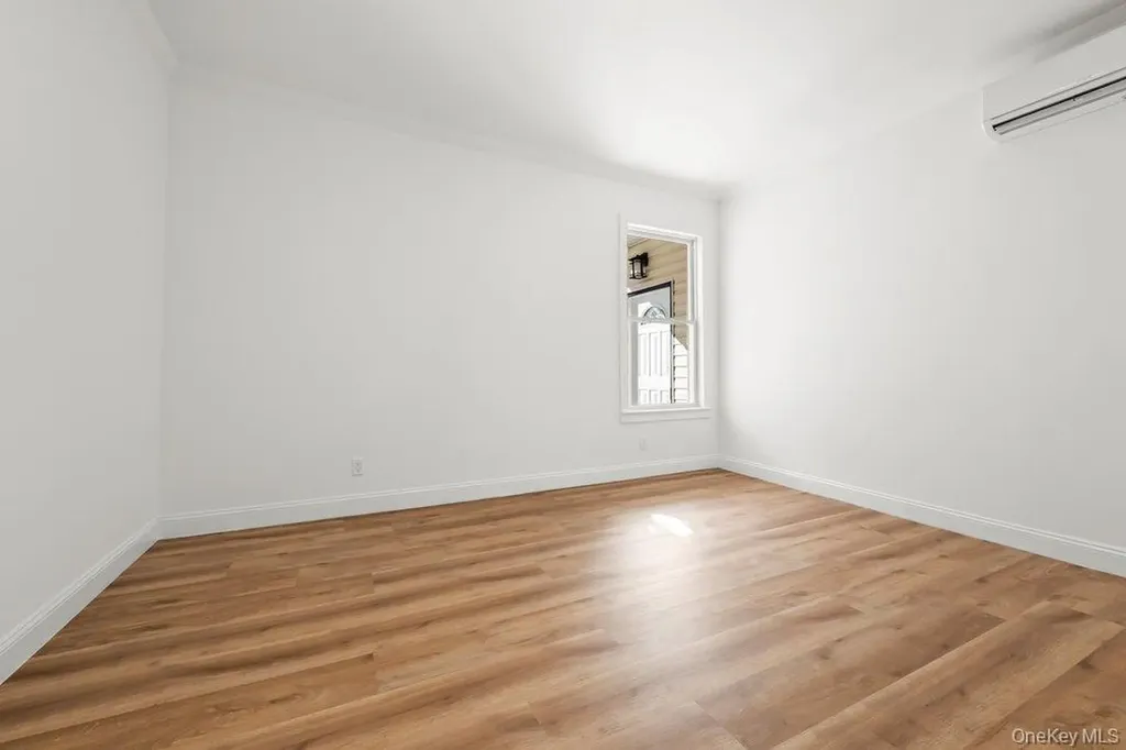10 S 14th Avenue Mount Vernon NY 10550