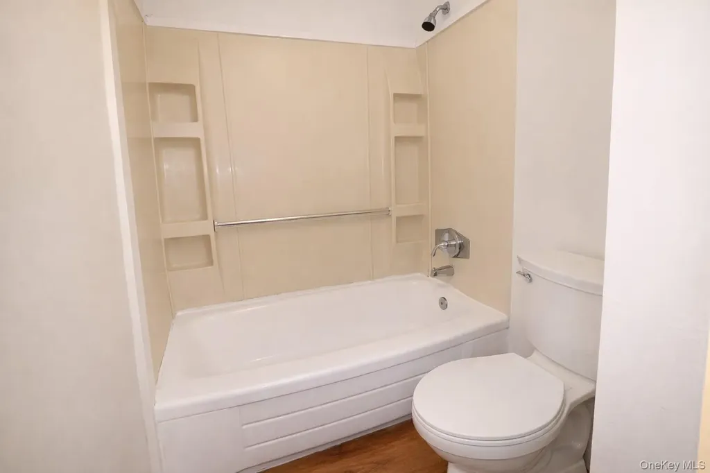 166 Halgren Crescent Haverstraw NY 10927