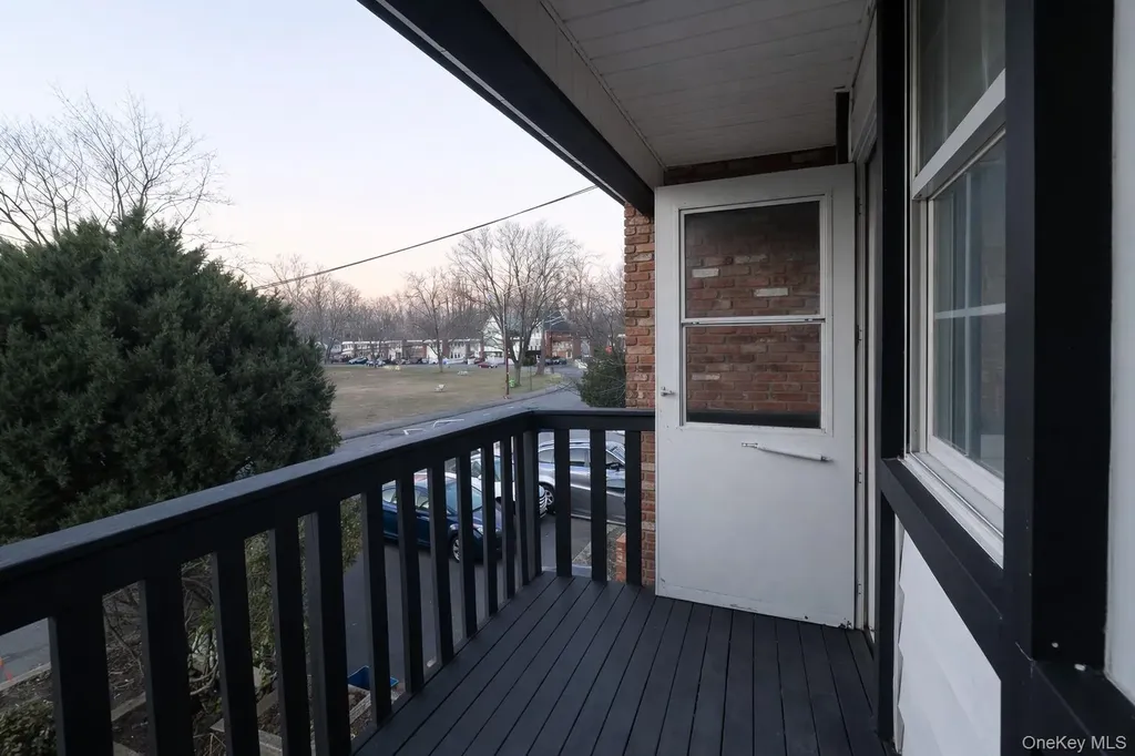 166 Halgren Crescent Haverstraw NY 10927