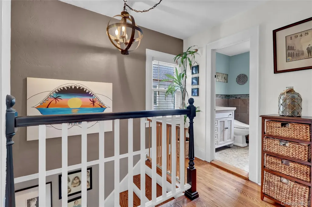 2889 Arnold Avenue Oceanside NY 11572