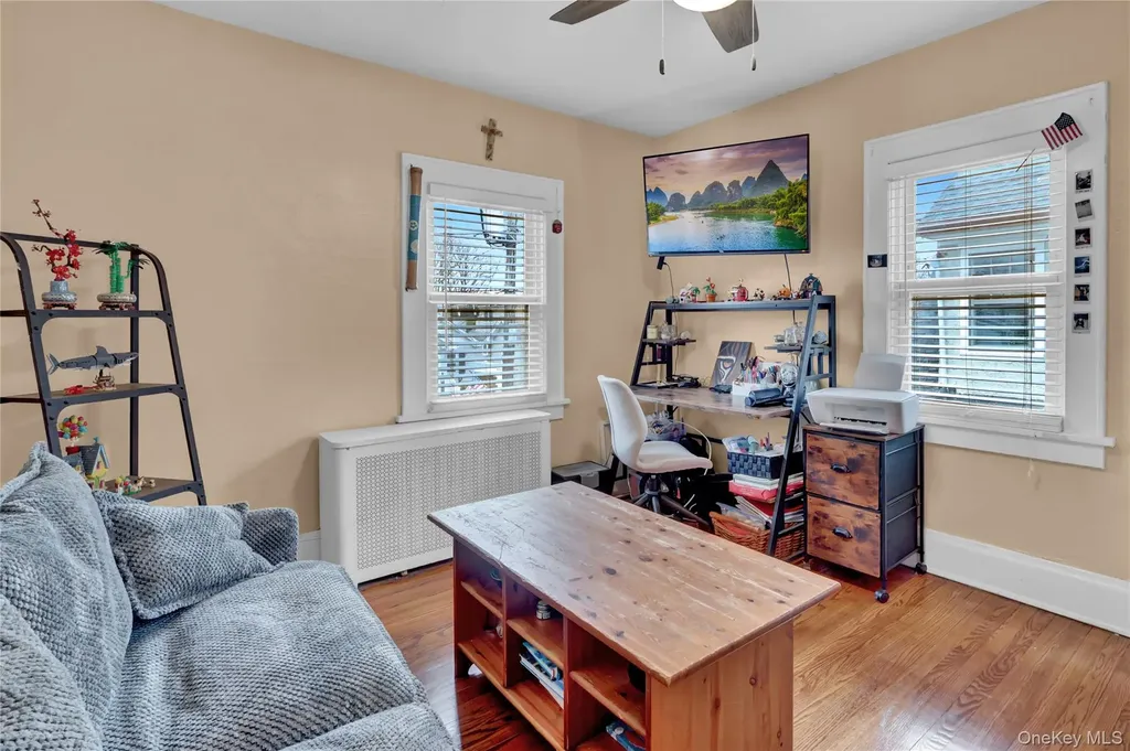 2889 Arnold Avenue Oceanside NY 11572