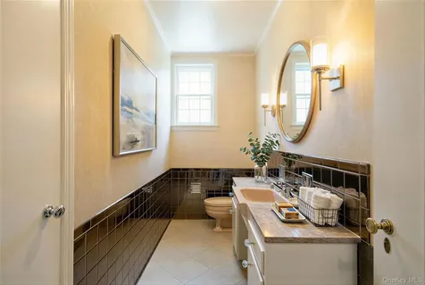 180 Wilmot Road New Rochelle NY 10804