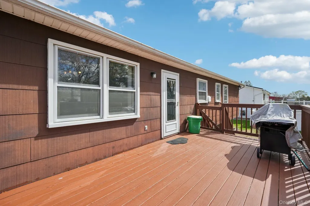 19 Northpark Drive Garnerville NY 10923