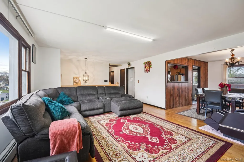 19 Northpark Drive Garnerville NY 10923