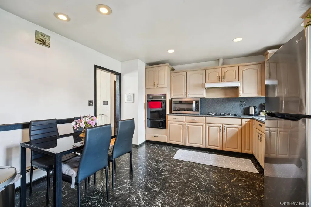 19 Northpark Drive Garnerville NY 10923