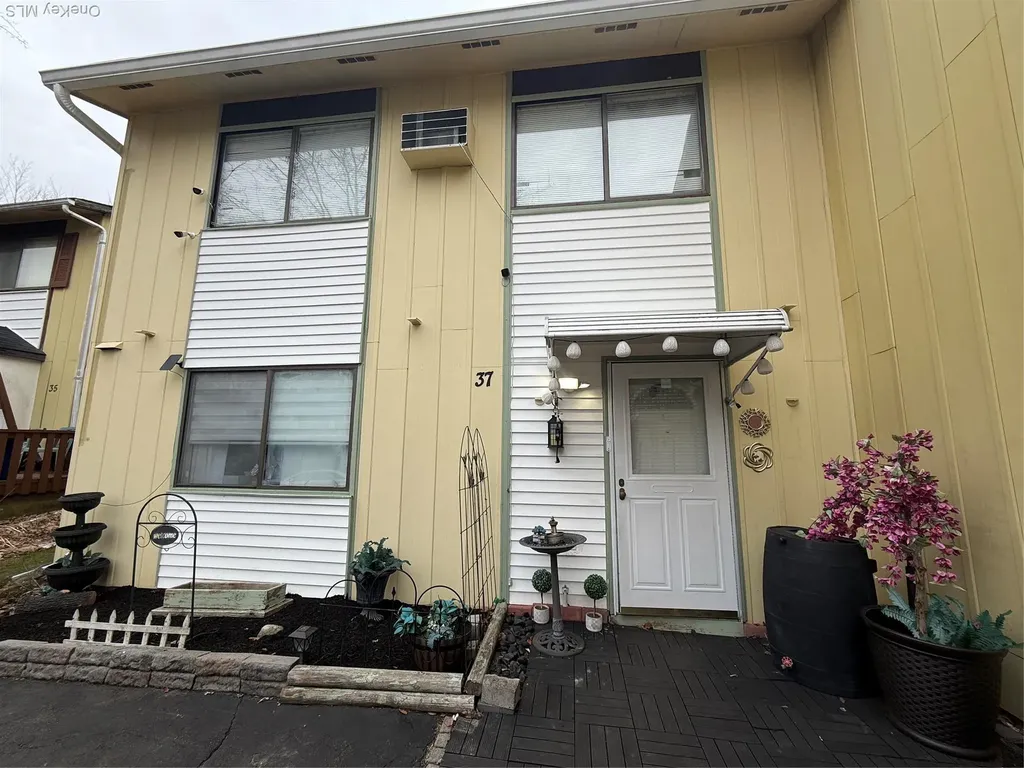 37 Robert Road Kiamesha Lake NY 12751