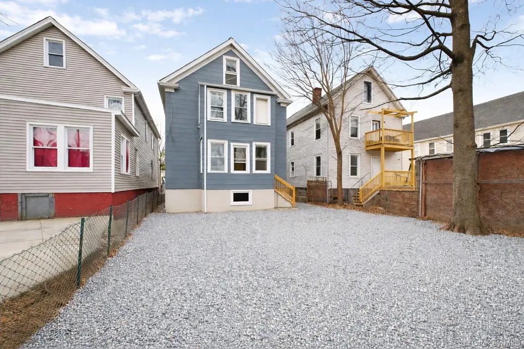 148 Winnikee Avenue Poughkeepsie NY 12601