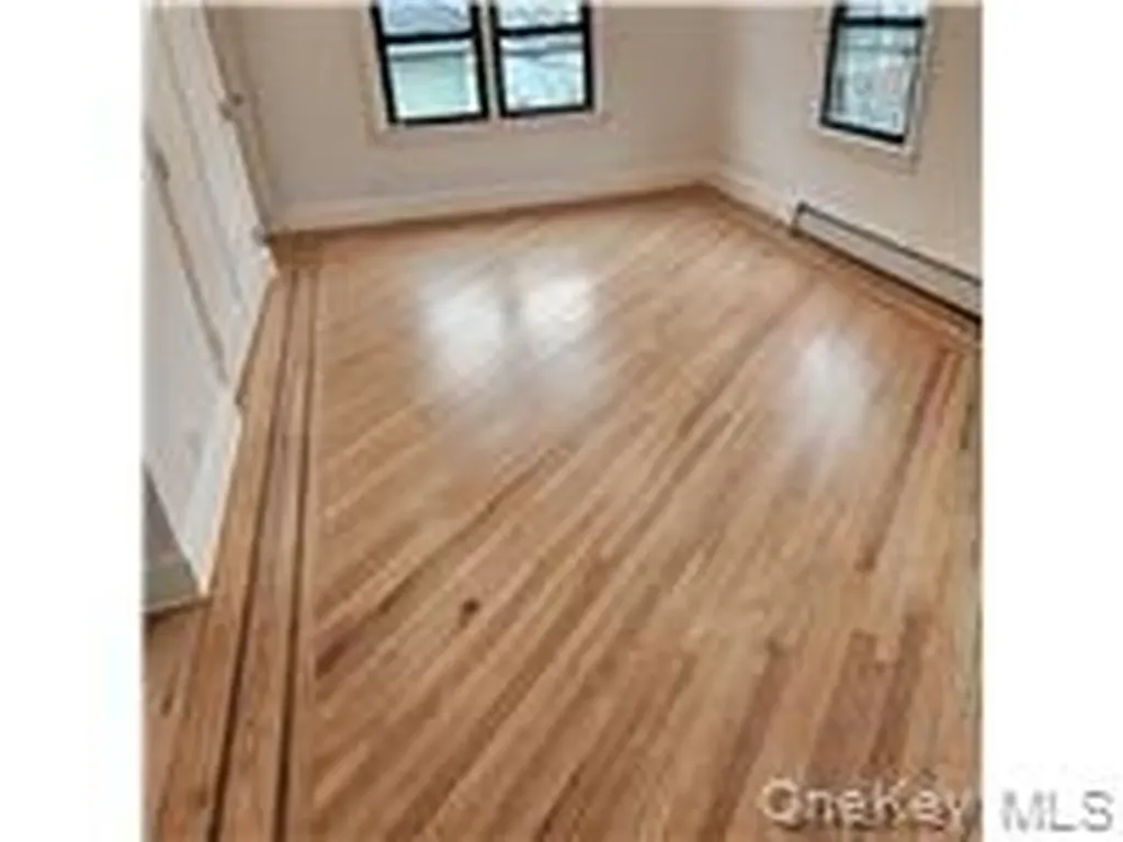 361 E Olive Street Long Beach NY 11561
