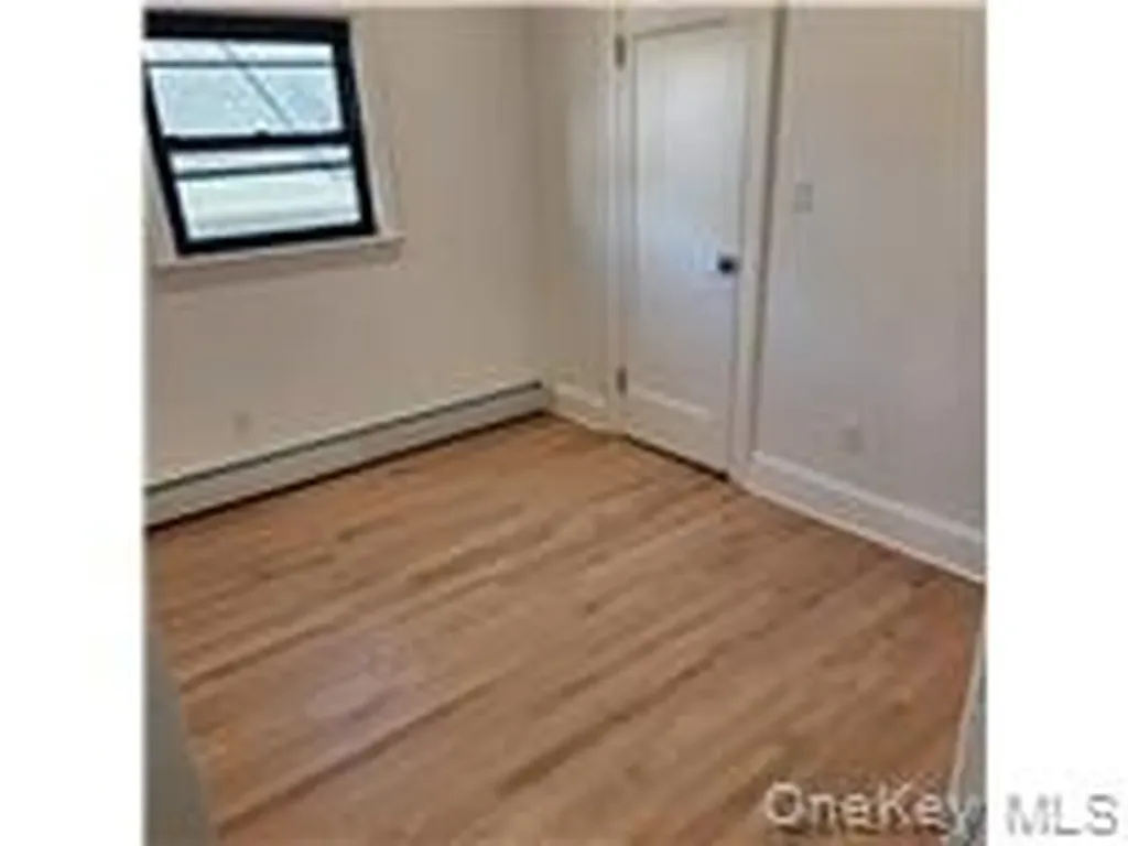361 E Olive Street Long Beach NY 11561
