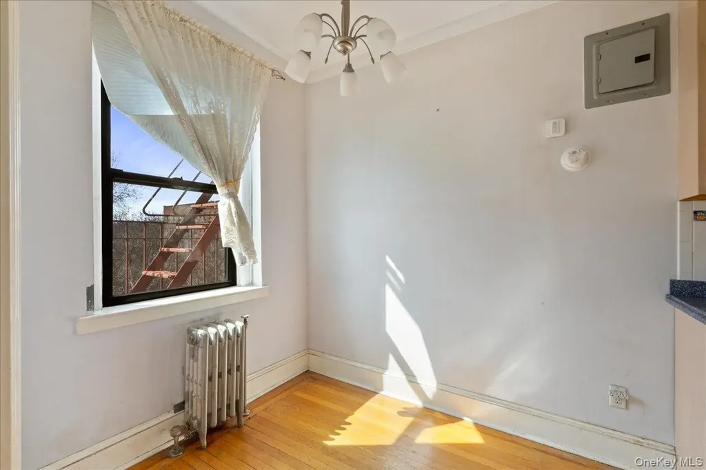 85-11 Lefferts Boulevard Kew Gardens NY 11415