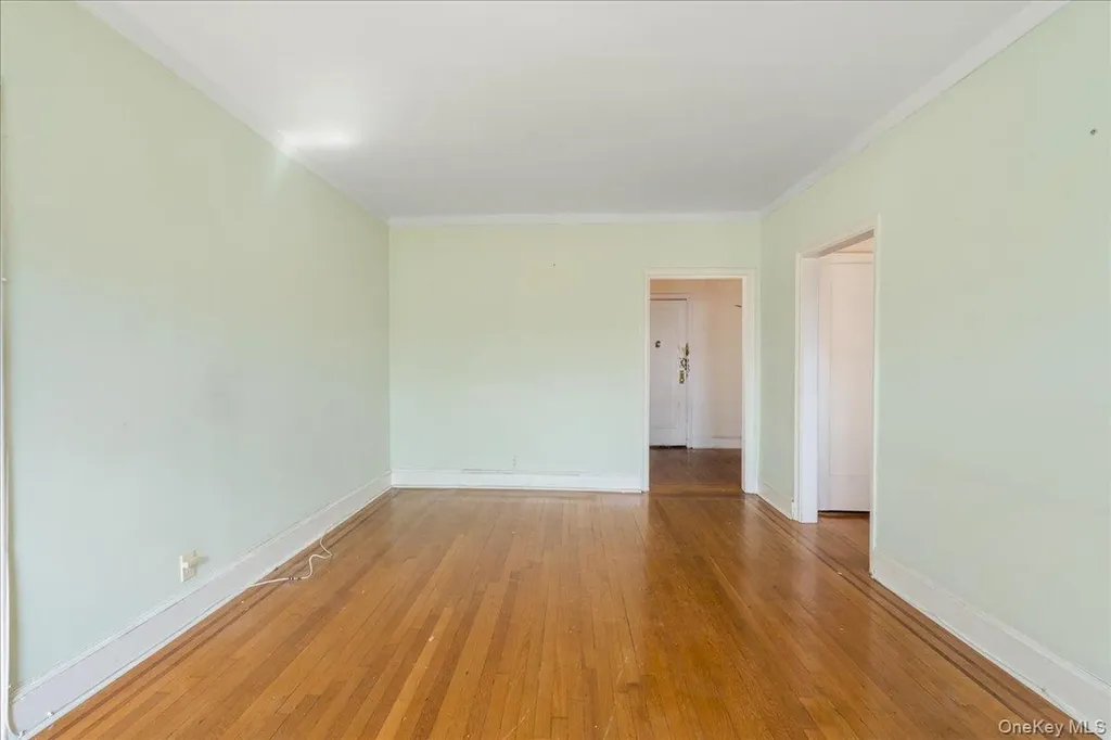 85-11 Lefferts Boulevard Kew Gardens NY 11415