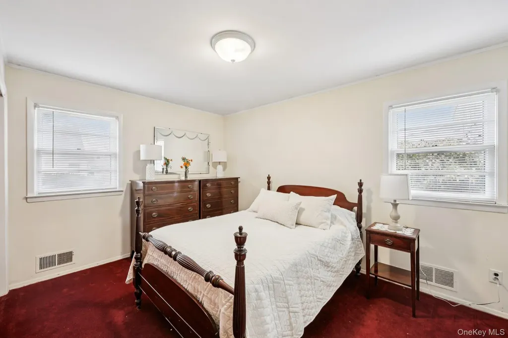 132 Albertson Parkway Albertson NY 11507