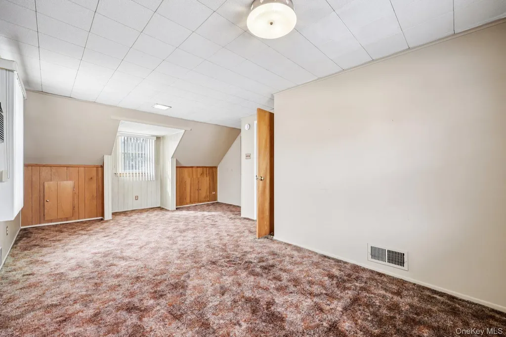132 Albertson Parkway Albertson NY 11507