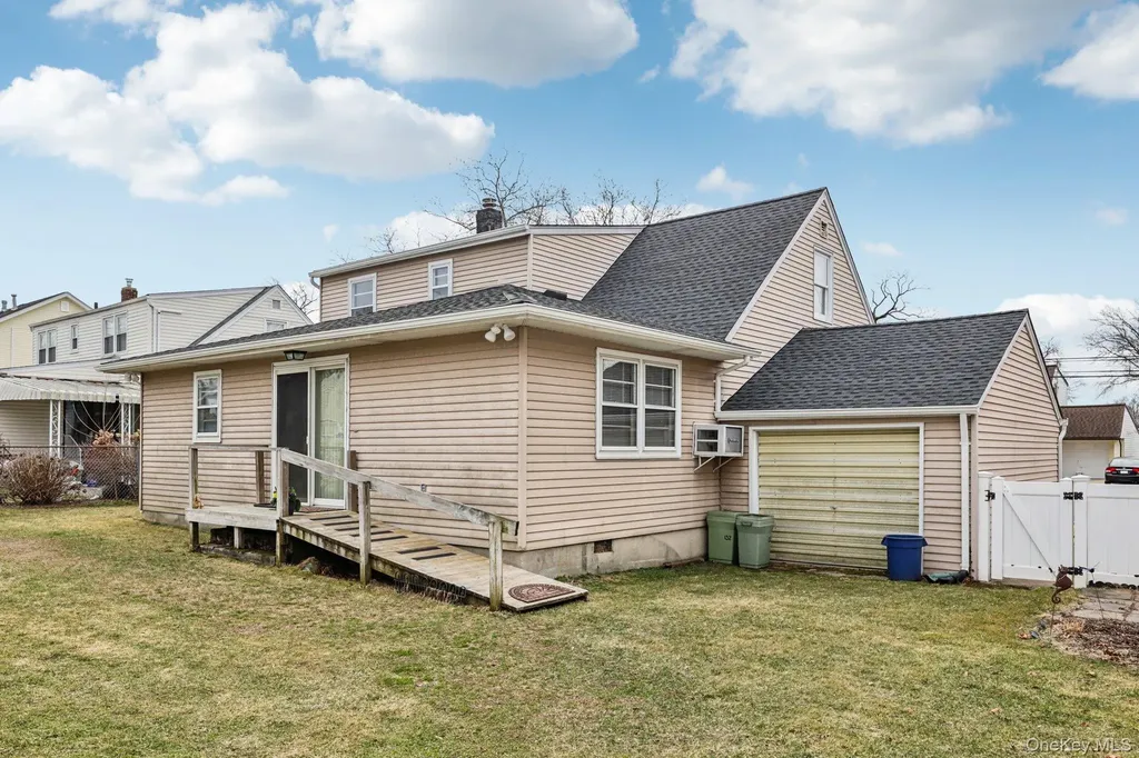 132 Albertson Parkway Albertson NY 11507