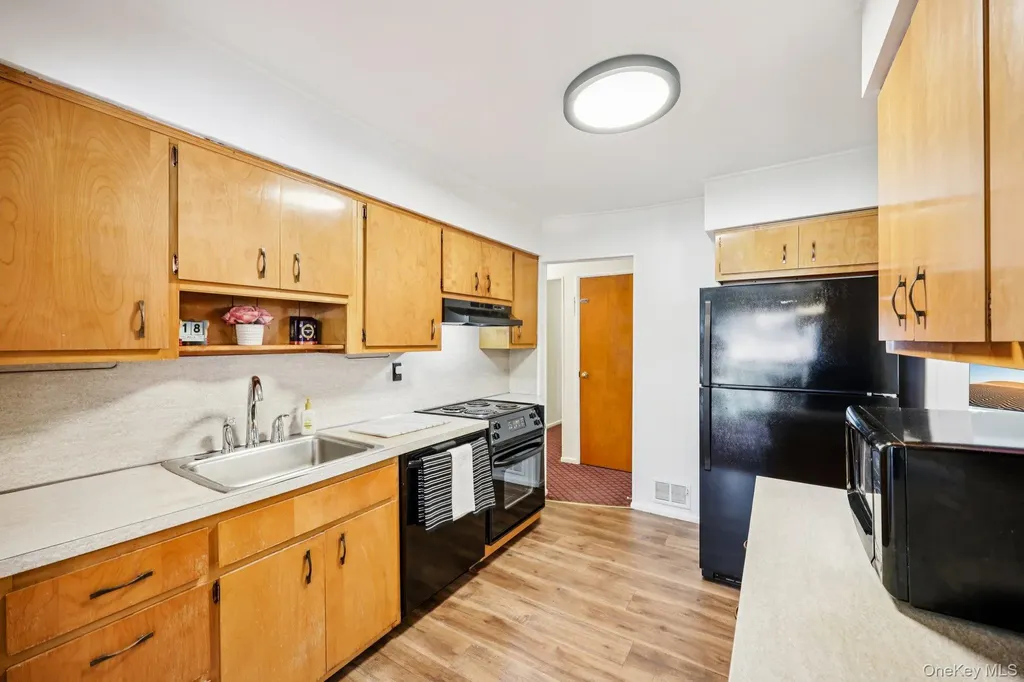 132 Albertson Parkway Albertson NY 11507