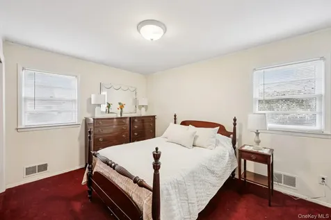 132 Albertson Parkway Albertson NY 11507