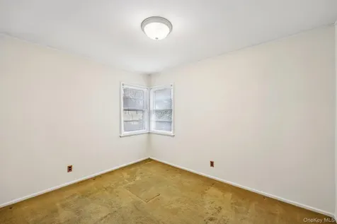 132 Albertson Parkway Albertson NY 11507