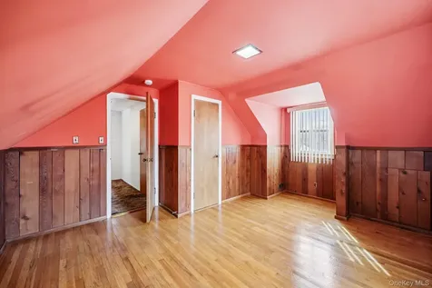 132 Albertson Parkway Albertson NY 11507