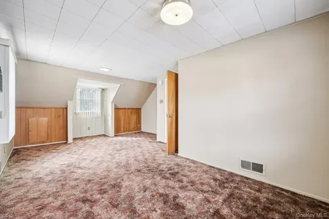 132 Albertson Parkway Albertson NY 11507