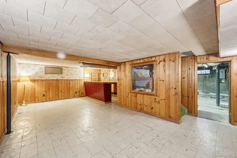 132 Albertson Parkway Albertson NY 11507