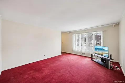 132 Albertson Parkway Albertson NY 11507