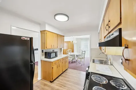 132 Albertson Parkway Albertson NY 11507