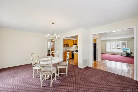 132 Albertson Parkway Albertson NY 11507