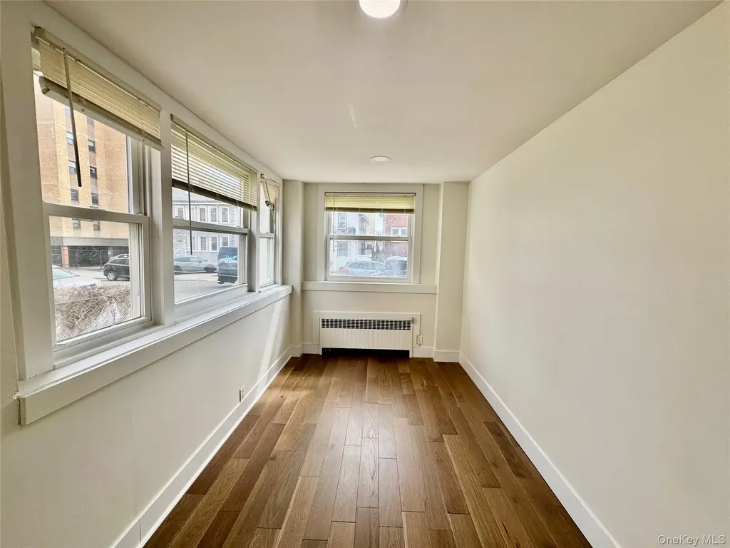121 W Chester Street Long Beach NY 11561