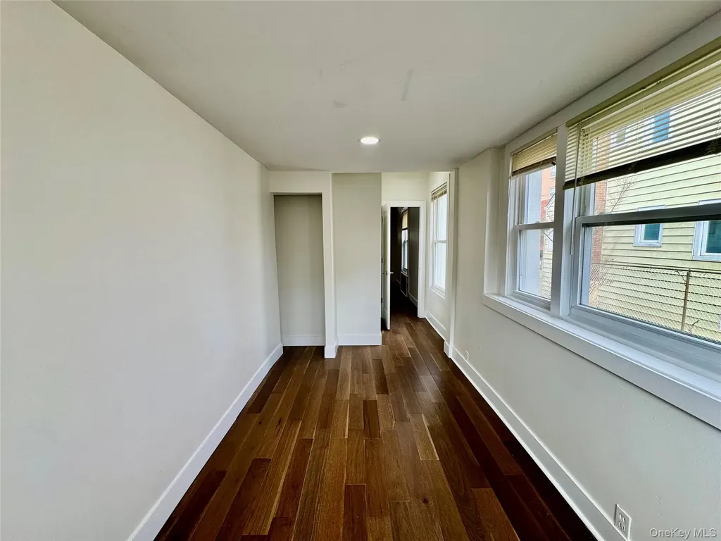 121 W Chester Street Long Beach NY 11561
