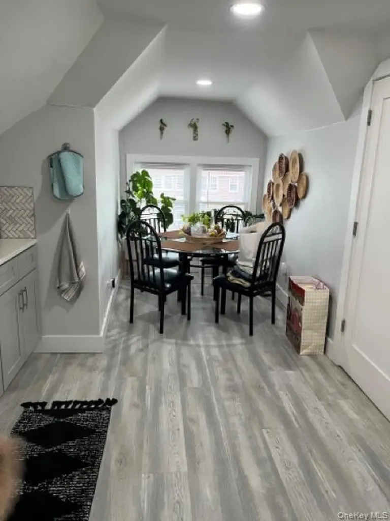 121 W Chester Street Long Beach NY 11561