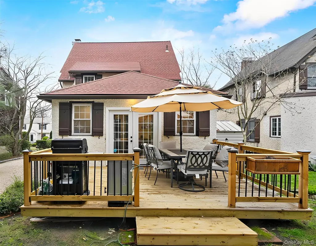 112 Ralph Avenue White Plains NY 10606