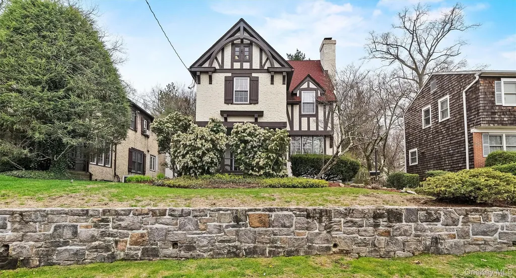 112 Ralph Avenue White Plains NY 10606