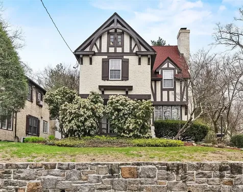112 Ralph Avenue White Plains NY 10606