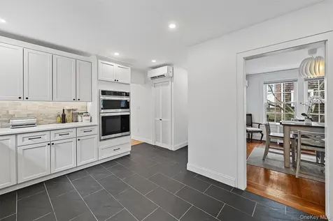 112 Ralph Avenue White Plains NY 10606