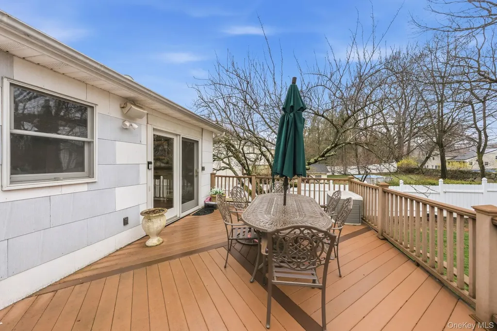 24 Northpark Drive Garnerville NY 10923