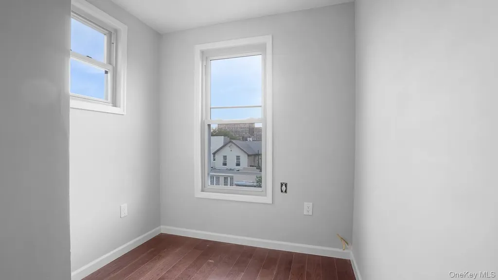 2040 Washington Avenue Bronx NY 10457