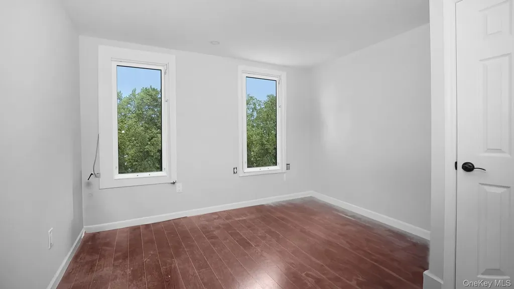 2040 Washington Avenue Bronx NY 10457