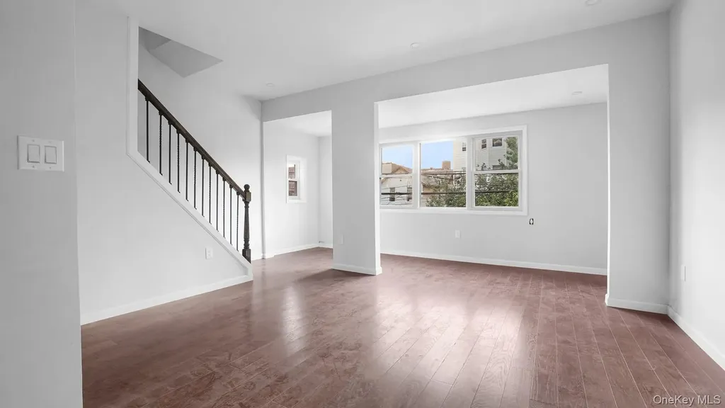 2040 Washington Avenue Bronx NY 10457
