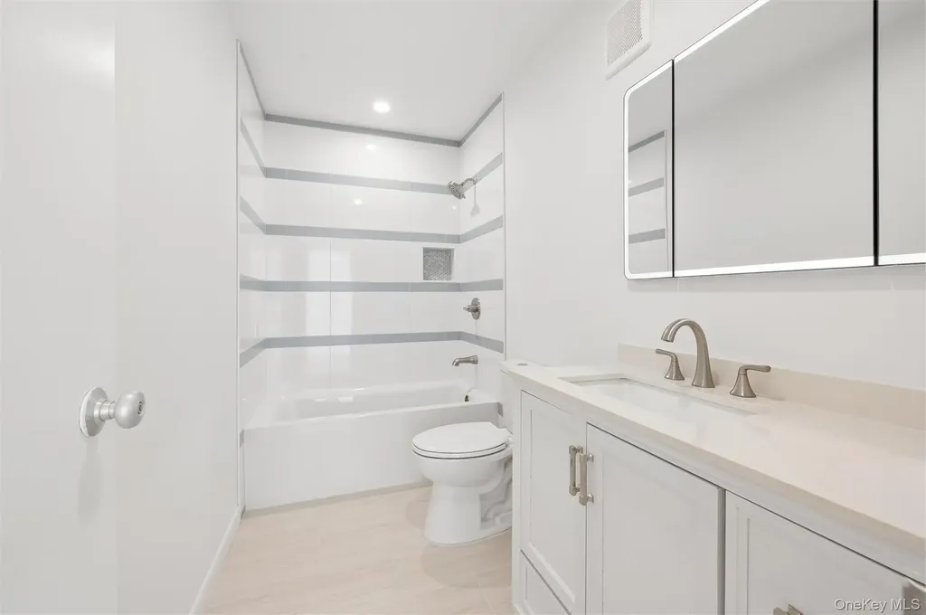 7 Pine Lane Quogue NY 11959