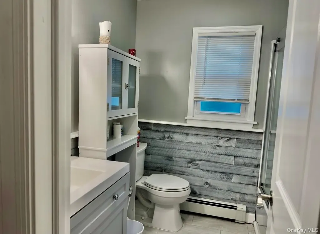 107 Fairview Avenue Oceanside NY 11572