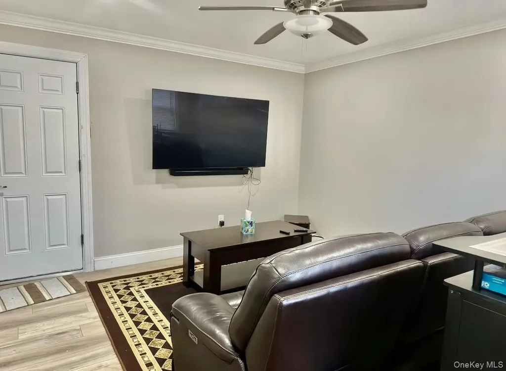 107 Fairview Avenue Oceanside NY 11572