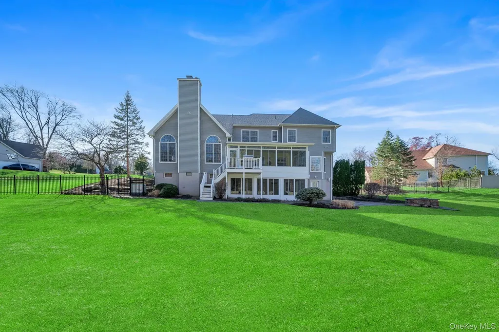 25 Charnwood Drive Suffern NY 10901