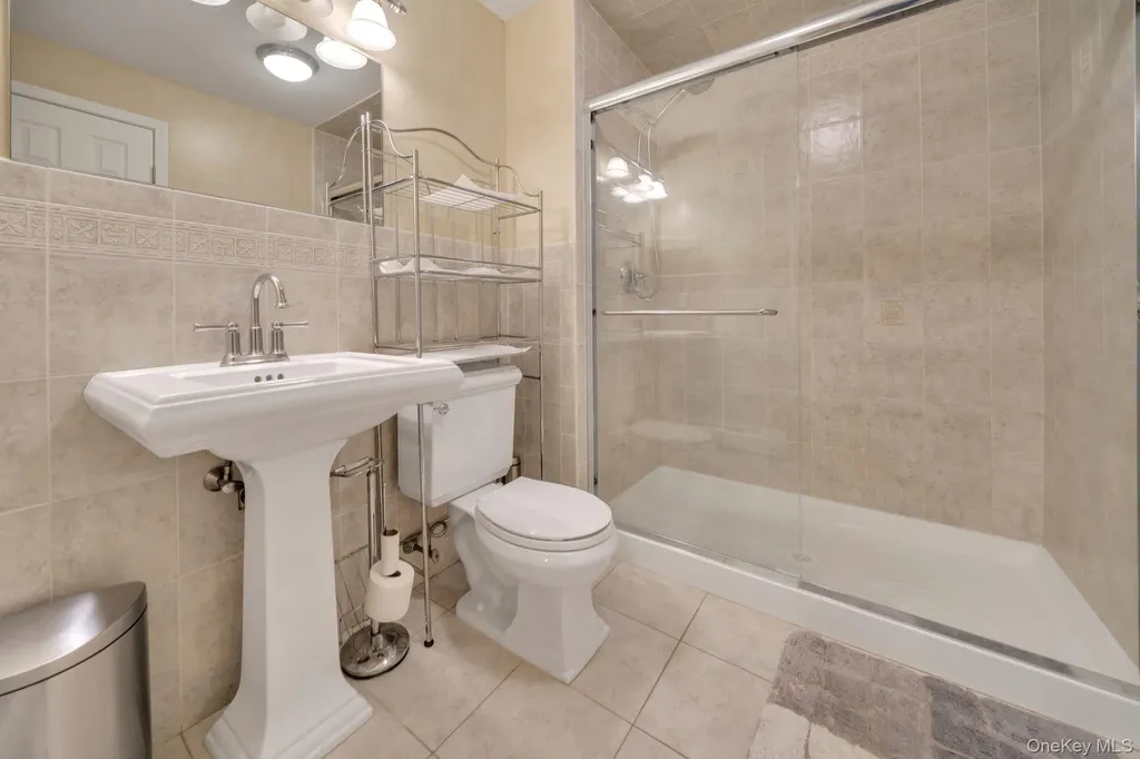 25 Charnwood Drive Suffern NY 10901