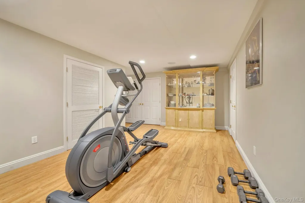 25 Charnwood Drive Suffern NY 10901