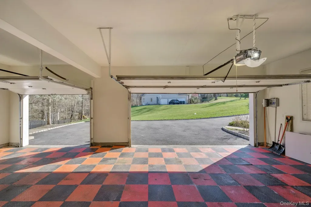 25 Charnwood Drive Suffern NY 10901