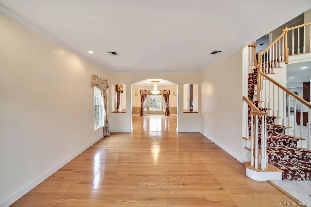 25 Charnwood Drive Suffern NY 10901
