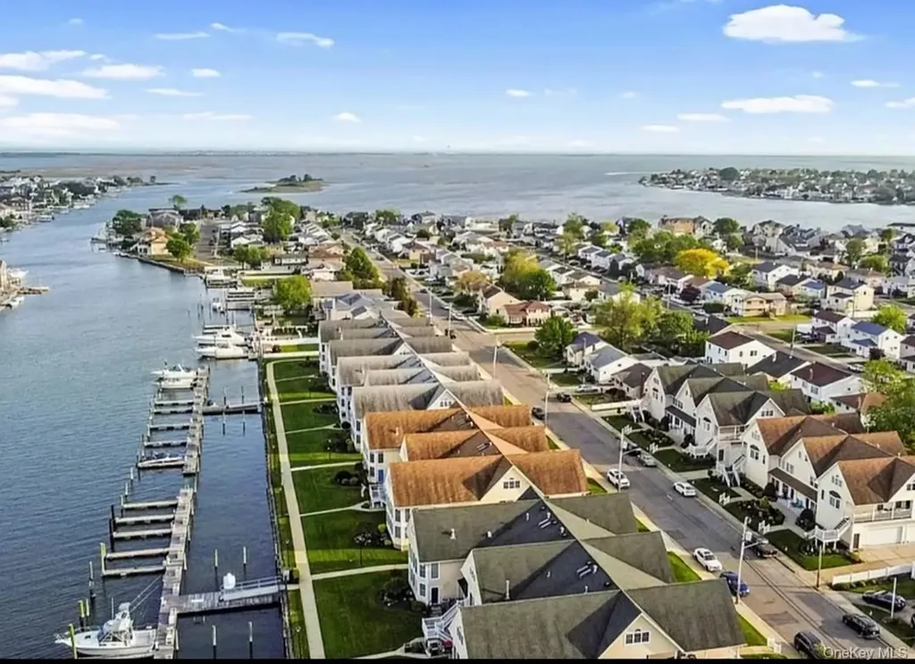 226-B Westside Avenue Freeport NY 11520